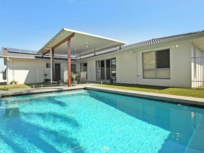 Palm 95 - Modern Four Bedroom Home with Pool
